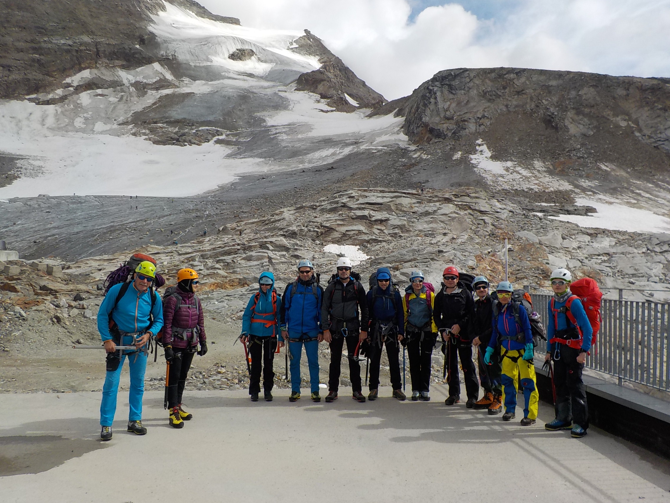 Ascensiune în Munții Retezat - Iarna - Vara