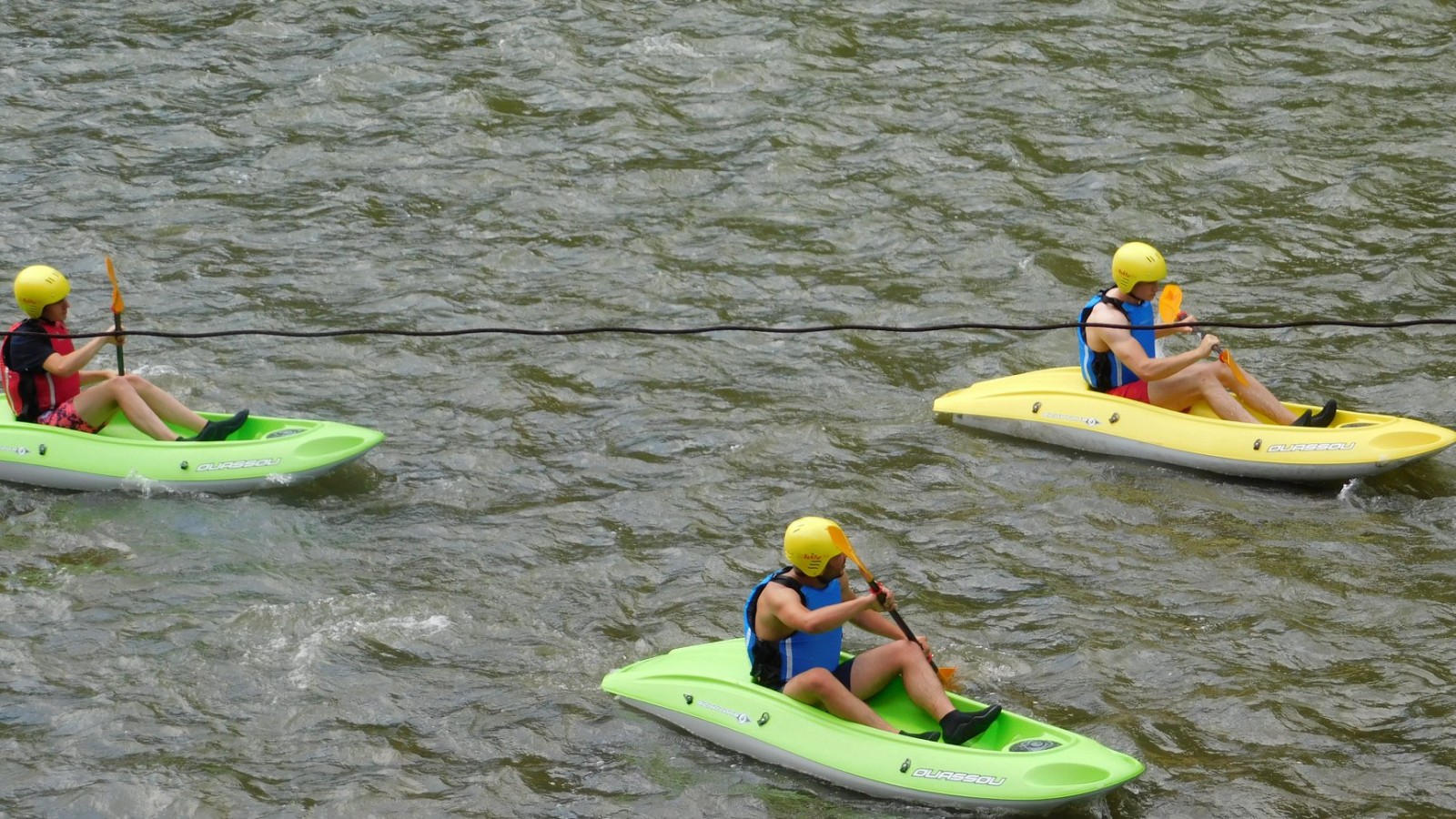 Ture de caiac pe râul Bistrița